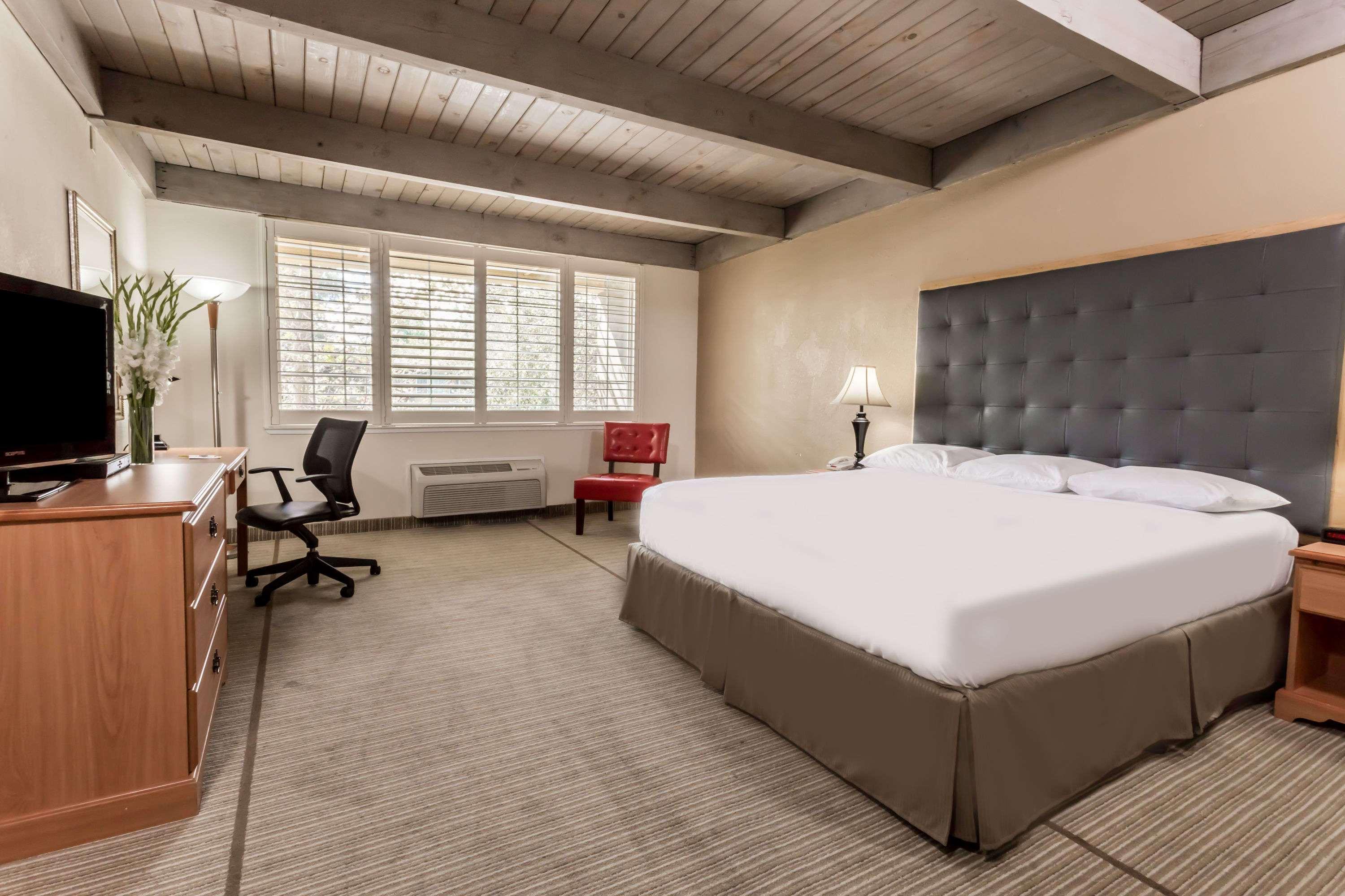 Prodigy Hotel, A Days By Wyndham 3* Davis