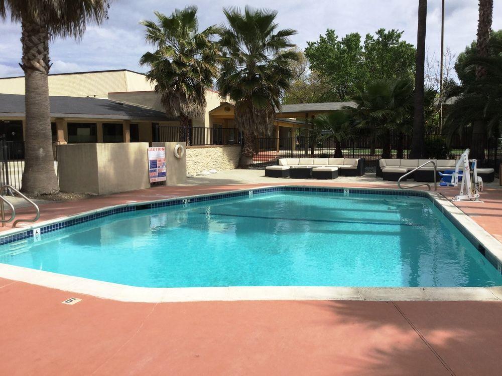 Prodigy Hotel, A Days By Wyndham 3* Davis
